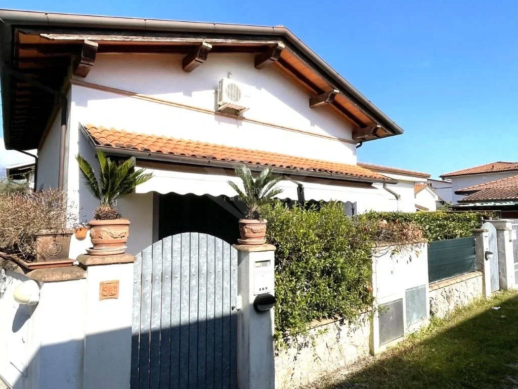 2 - venta casa pietrasanta toscana italia