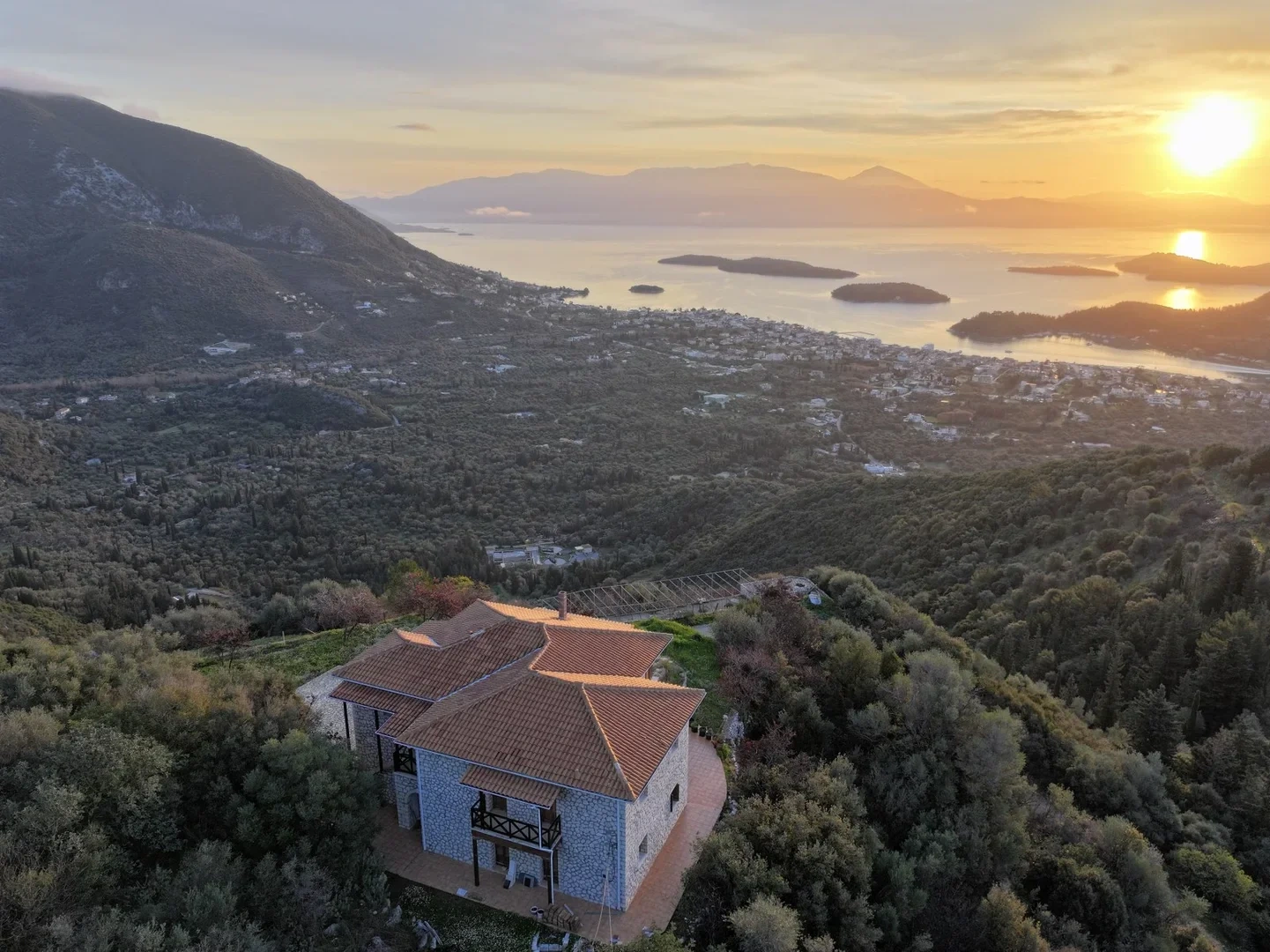 2 - vente maison vue mer lefkada îles ioniennes grèce