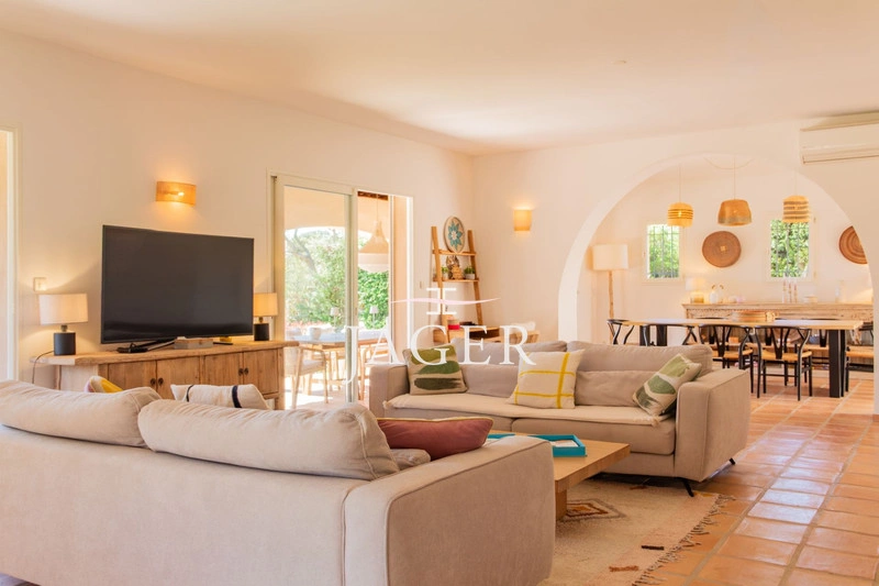 1 - verkauf villa strandpromenade grimaud var frankreich