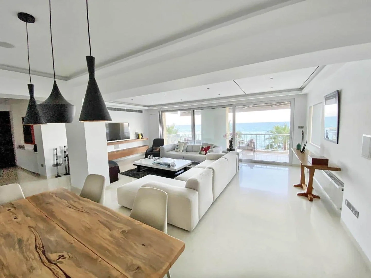 1 - vente appartement pieds dans l'eau limassol limassol chypre