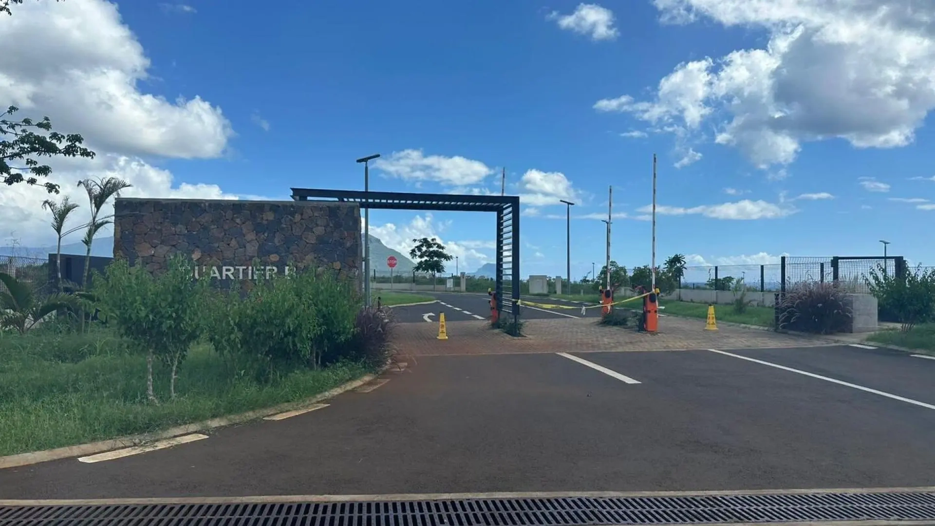 1 - plot of land for sale in cascavelle rivière noire mauritius
