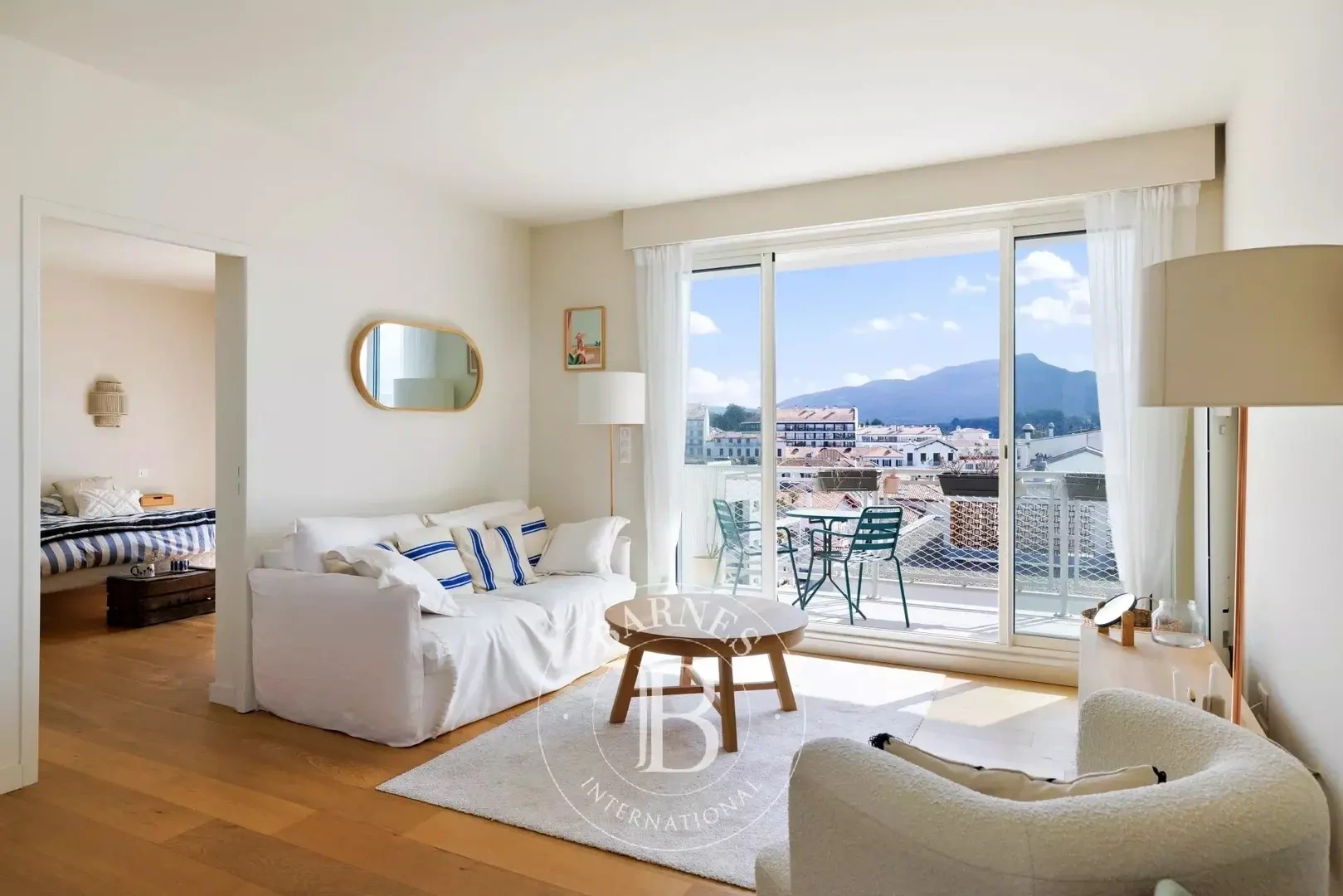 1 - sea view apartment for sale in st-jean-de-luz - côte basque pyrénées-atlantiques - côte basque france