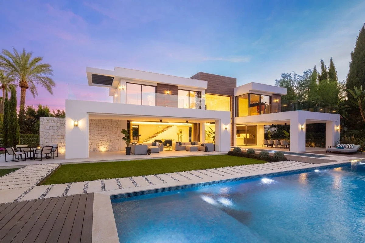 1 - verkoop villa nueva andalucia andalusië spanje