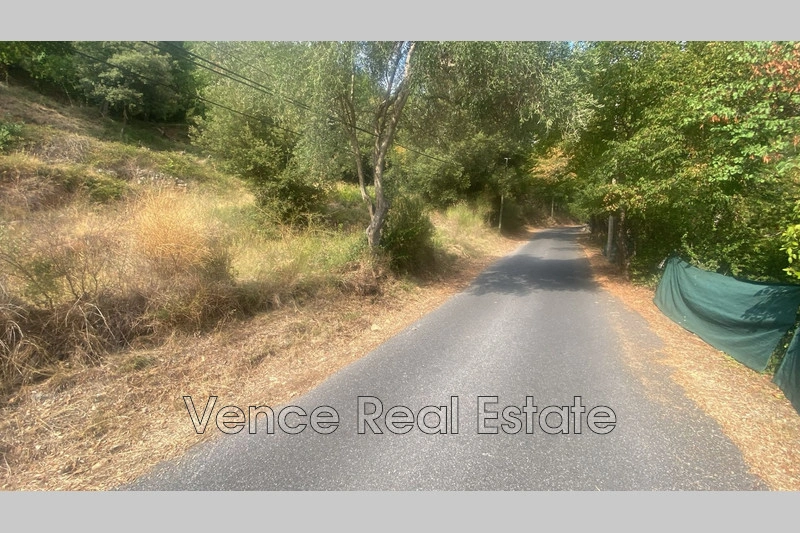 2 - verkauf grundstück tourrettes-sur-loup alpes-maritimes frankreich