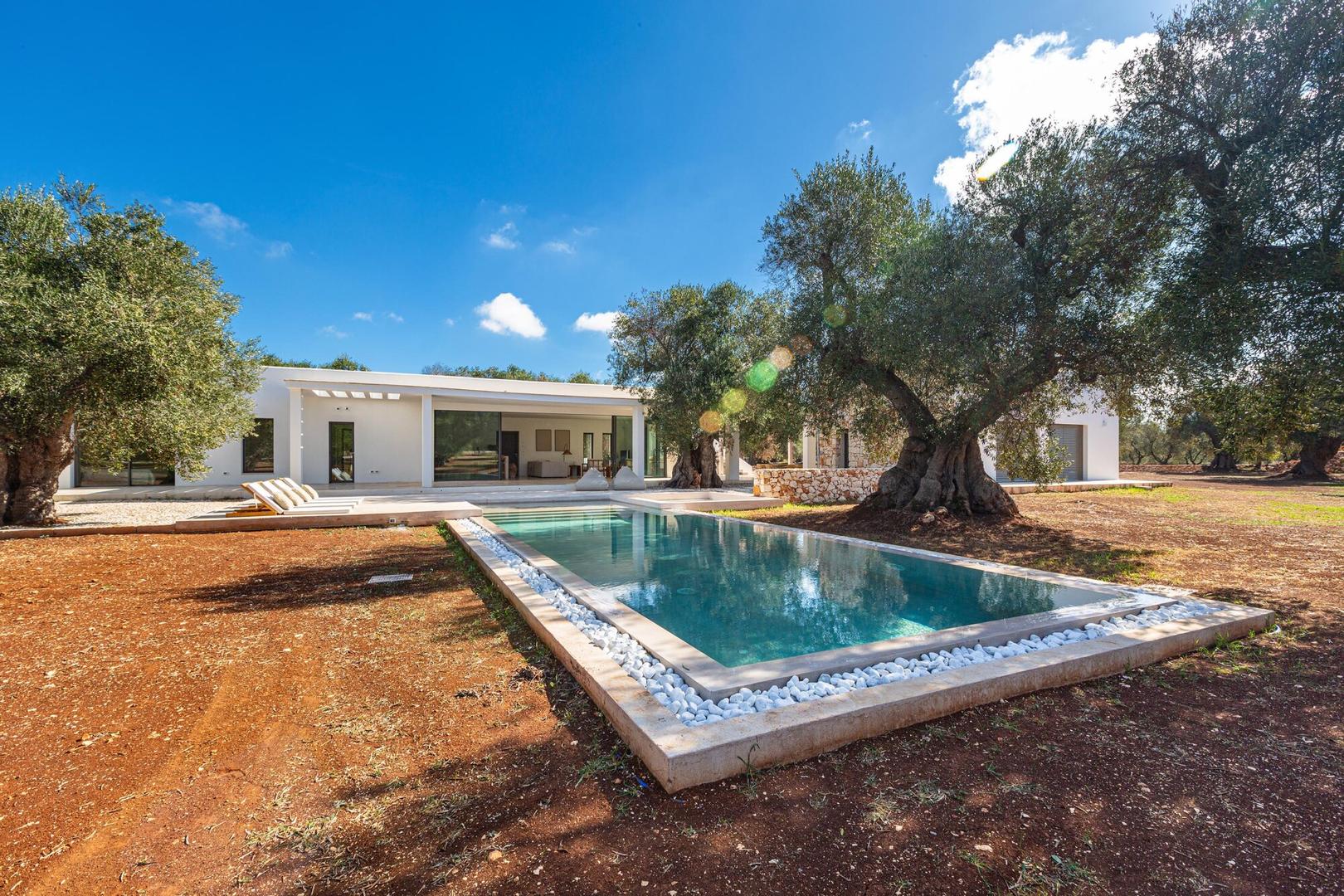 1 - verkoop villa carovigno apulia italië