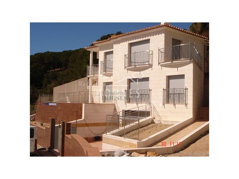 2 - house for sale in lloret de mar catalonia spain