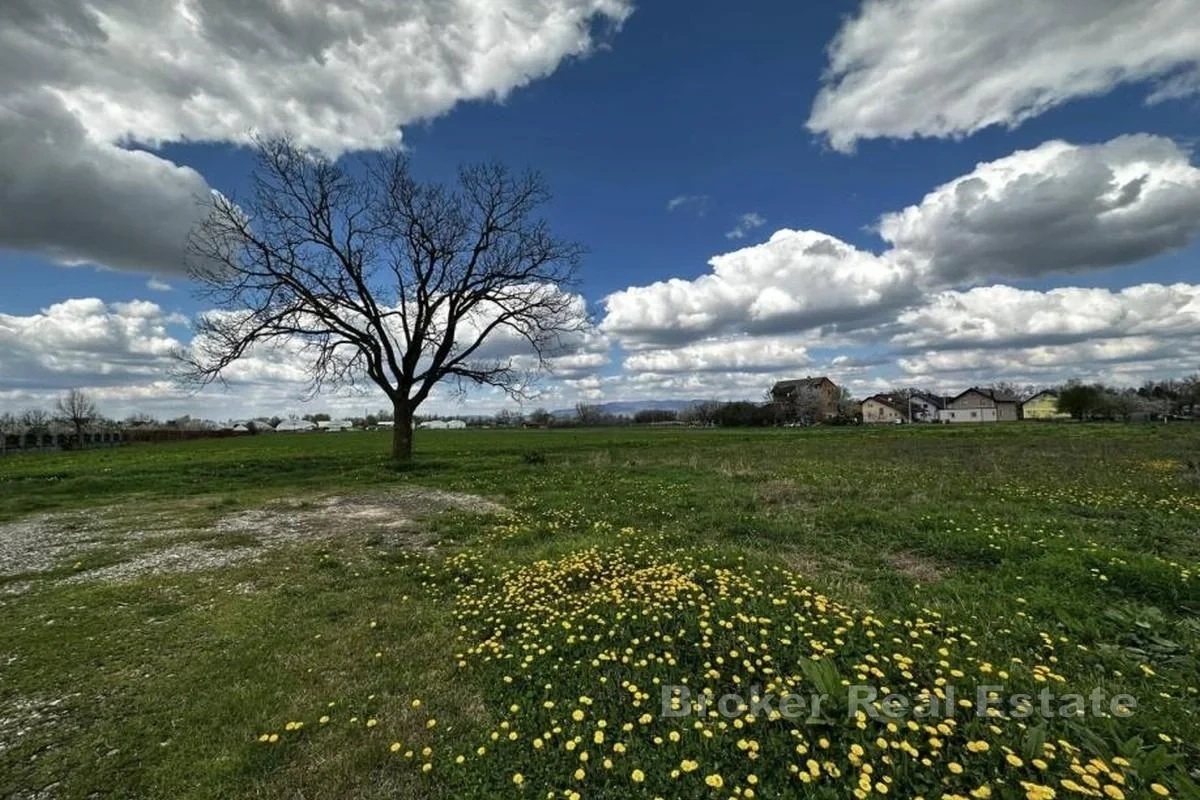 1 - vente terrain zagreb non cotier croatie
