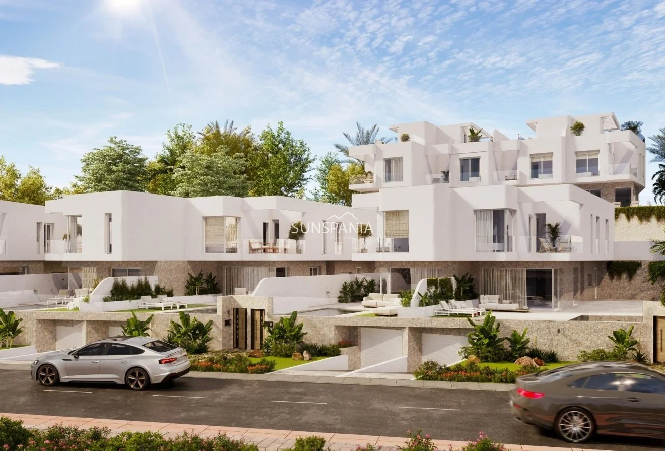 Haus direkt am wasser mit Pool