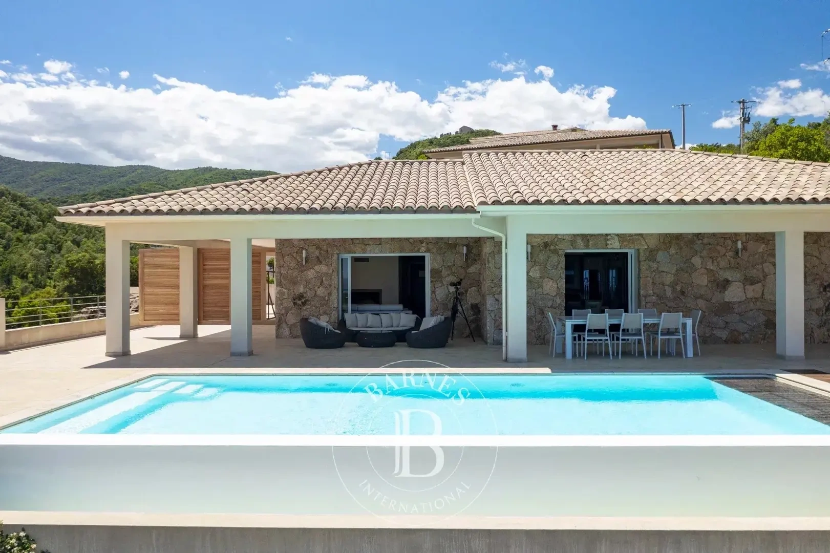1 - vente villa vue mer sari-solenzara corse (du-sud) france