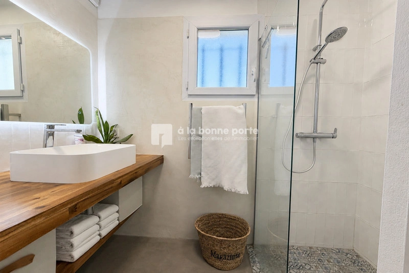 2 - vendita casa aubagne bocche del rodano francia