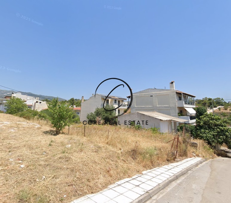 Terreno de 180 m²