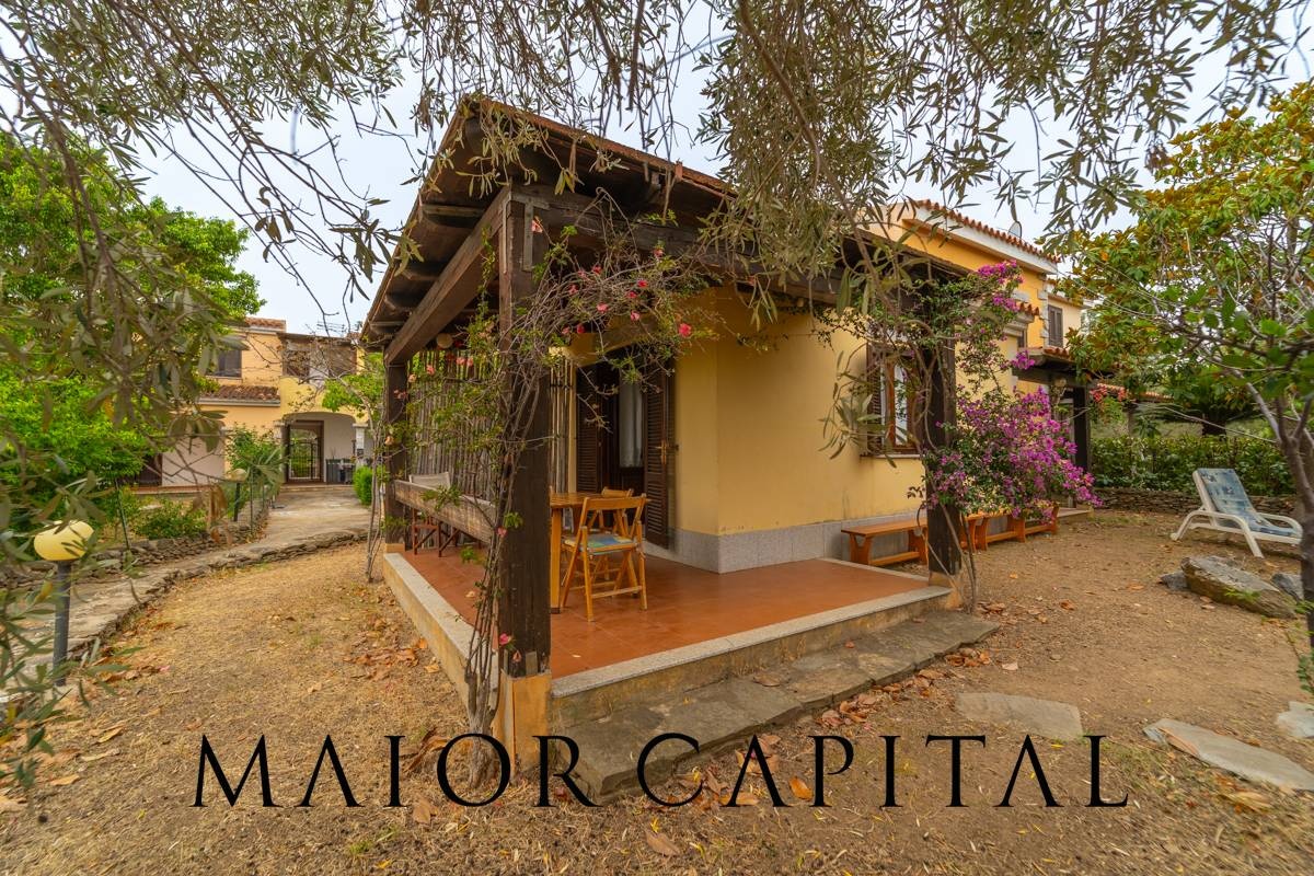1 - verkoop huis uitzicht op zee budoni sardinia italië
