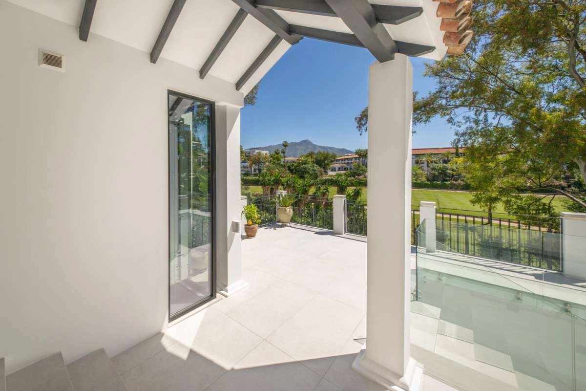1 - house for sale in benahavis - costa del sol andalusia spain