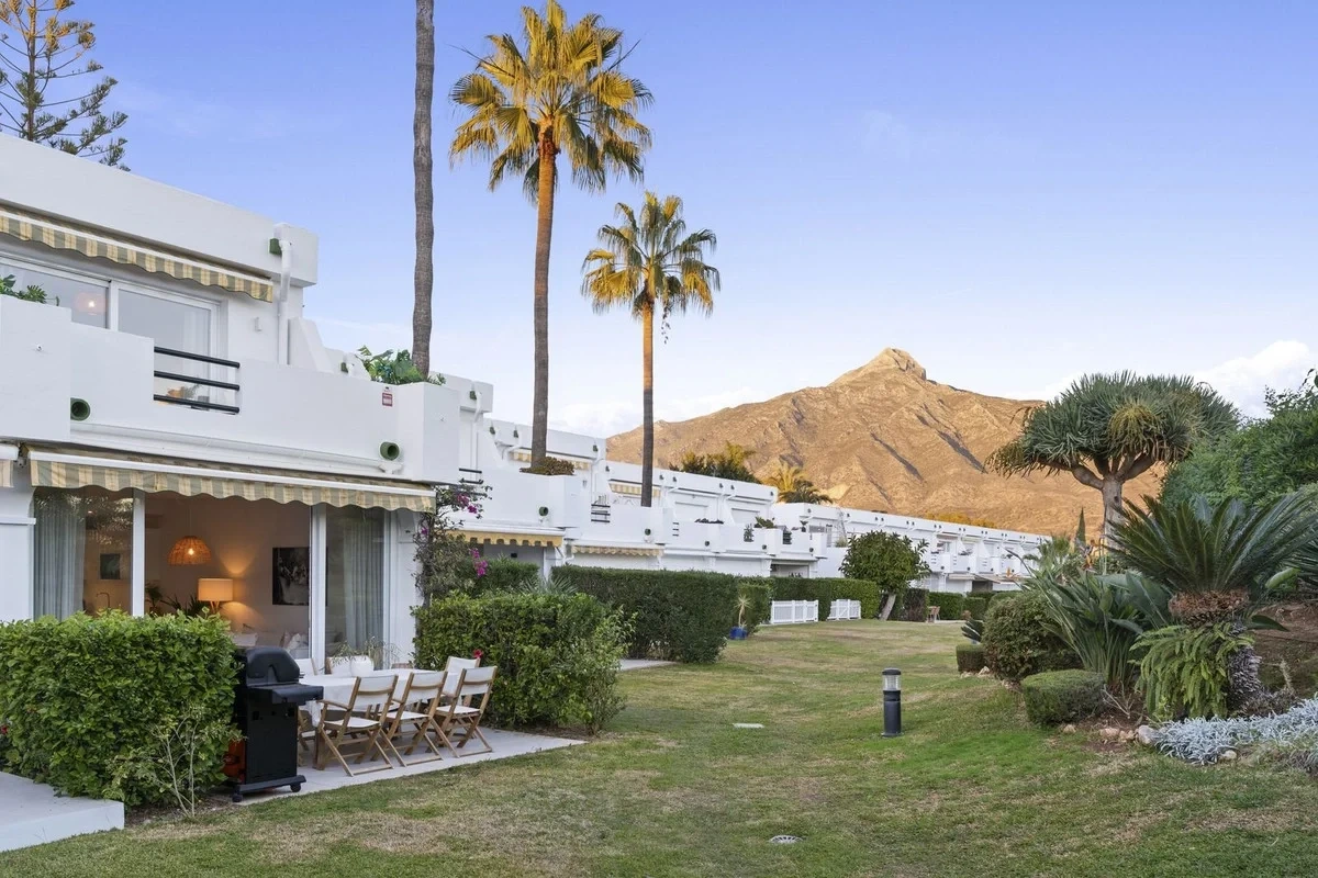 1 - sea view house for sale in nueva andalucia andalusia spain