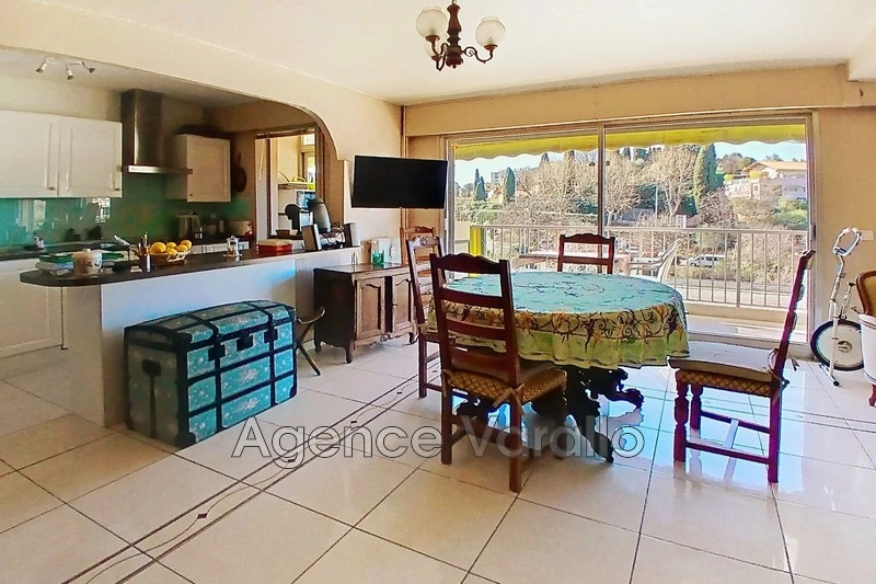 Apartamento con piscina