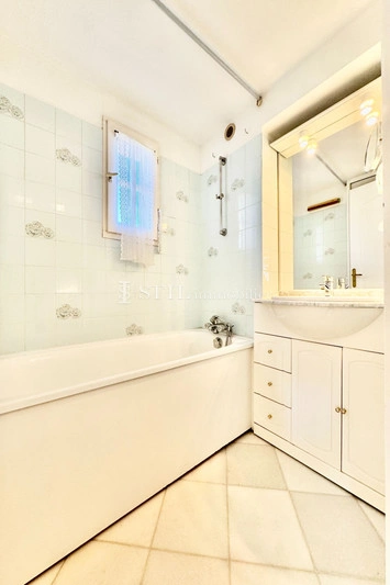 2 - venta casa sainte-maxime var francia