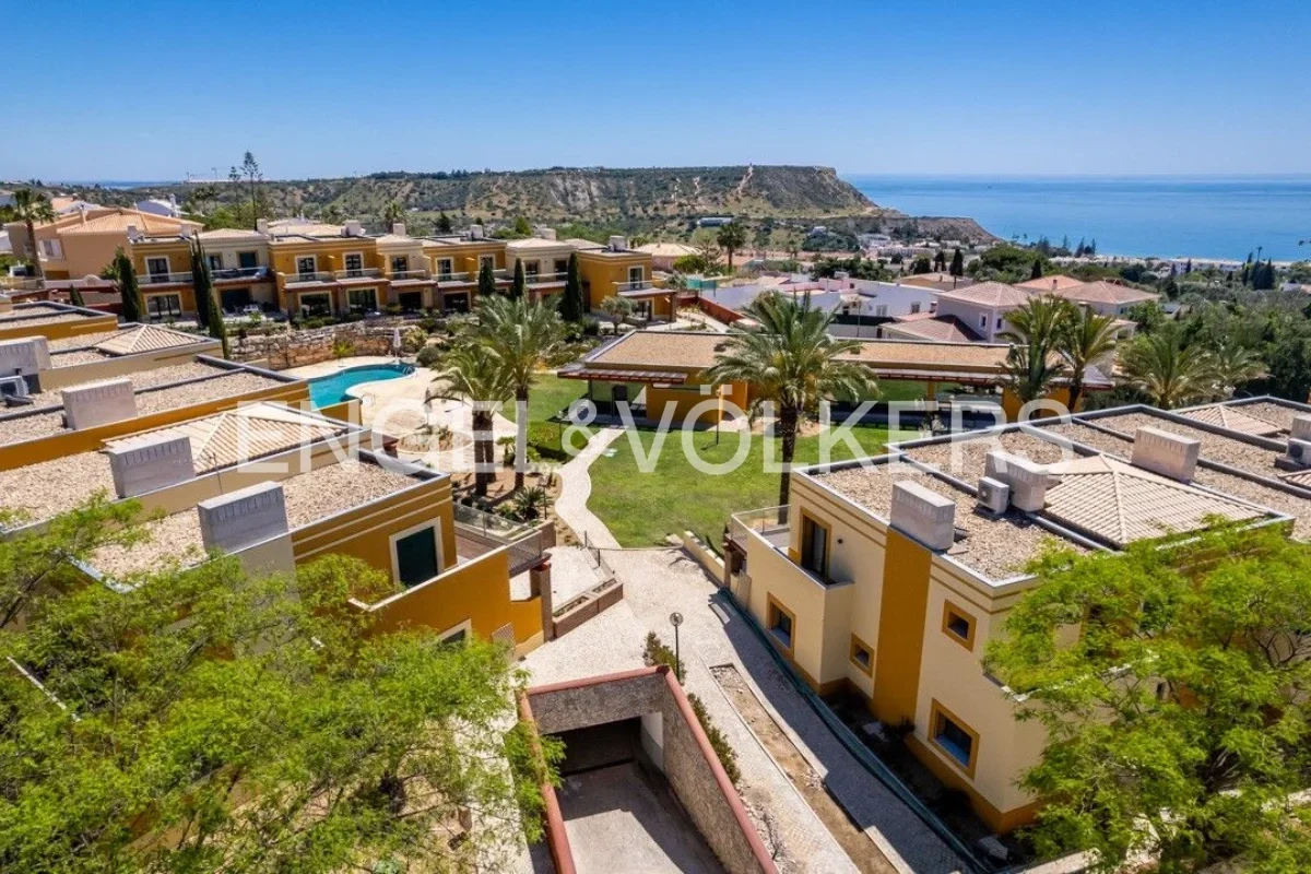 2 - business for sale in praia da luz algarve portugal