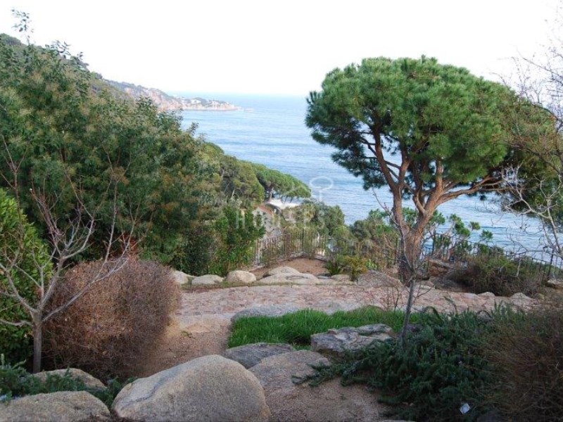 2 - house for sale in sant feliu de guixols catalonia spain