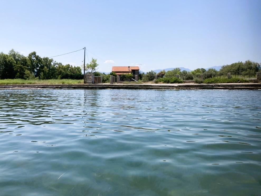 1 - venta casa frente al mar kaména voúrla grecia central grecia