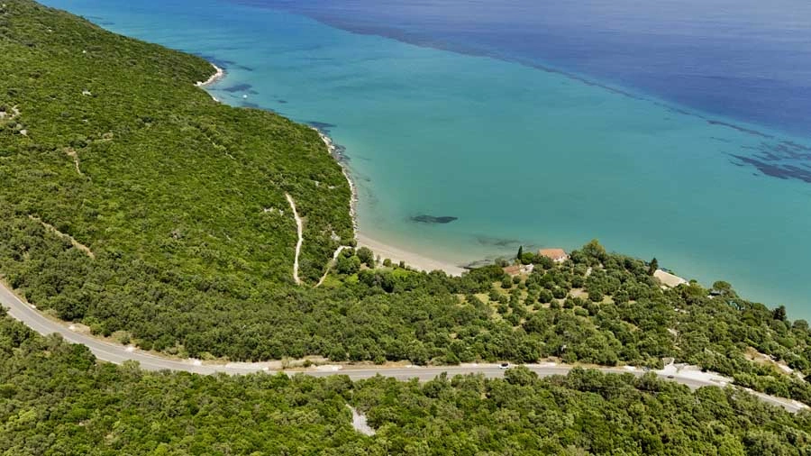 2 - vente maison vue mer kassiópi îles ioniennes grèce