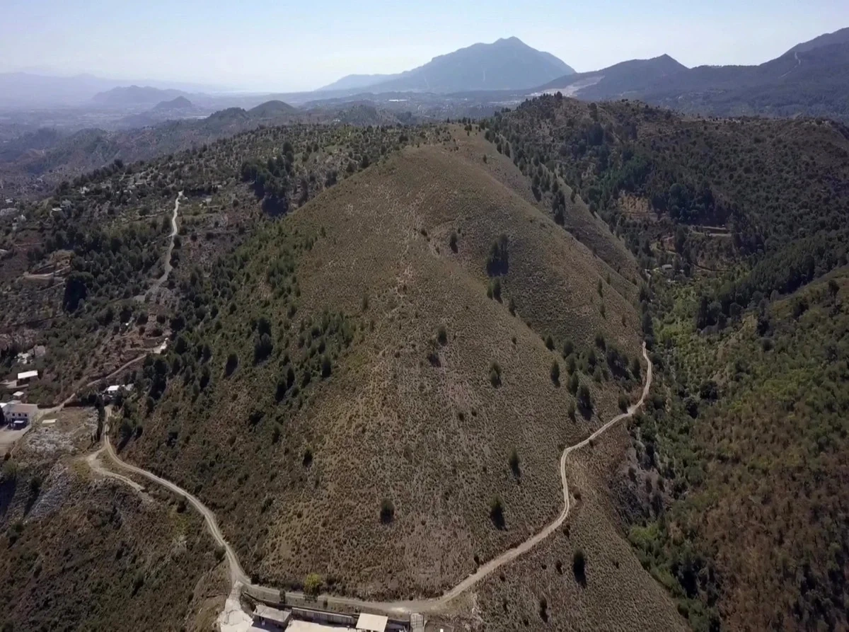 2 - venta terreno guaro andalucía españa