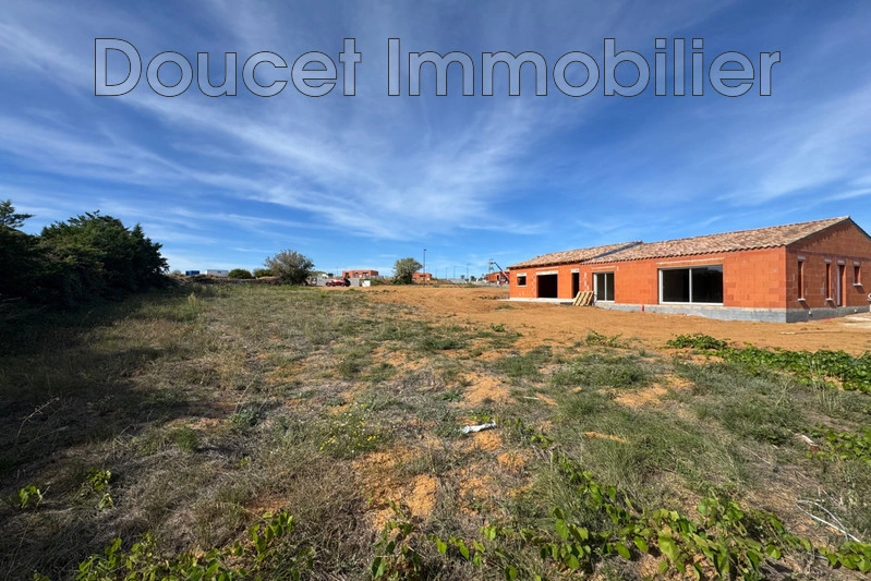 2 - venta terreno thézan-lès-béziers hérault francia