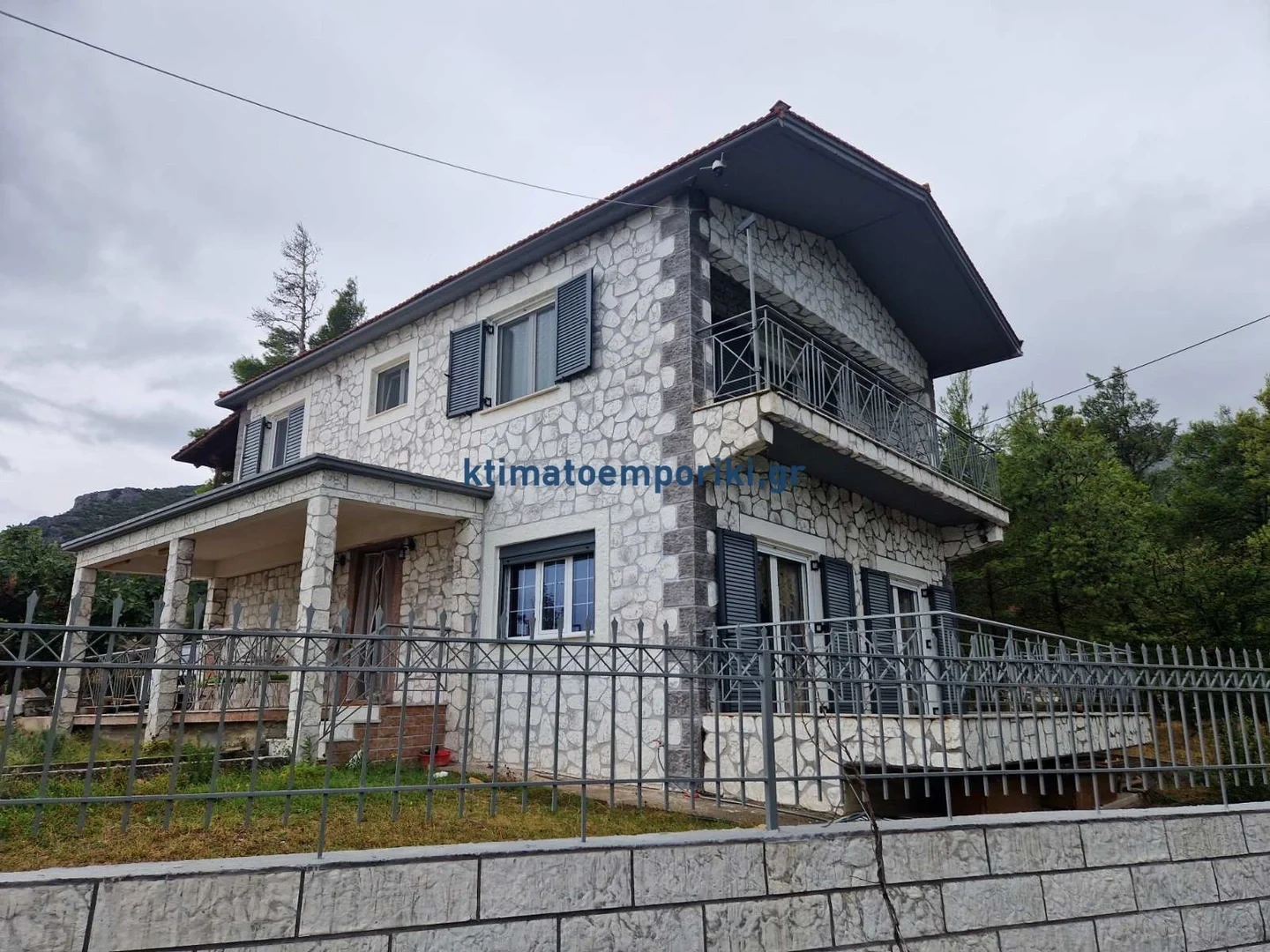 2 - vente maison kími grèce centrale grèce