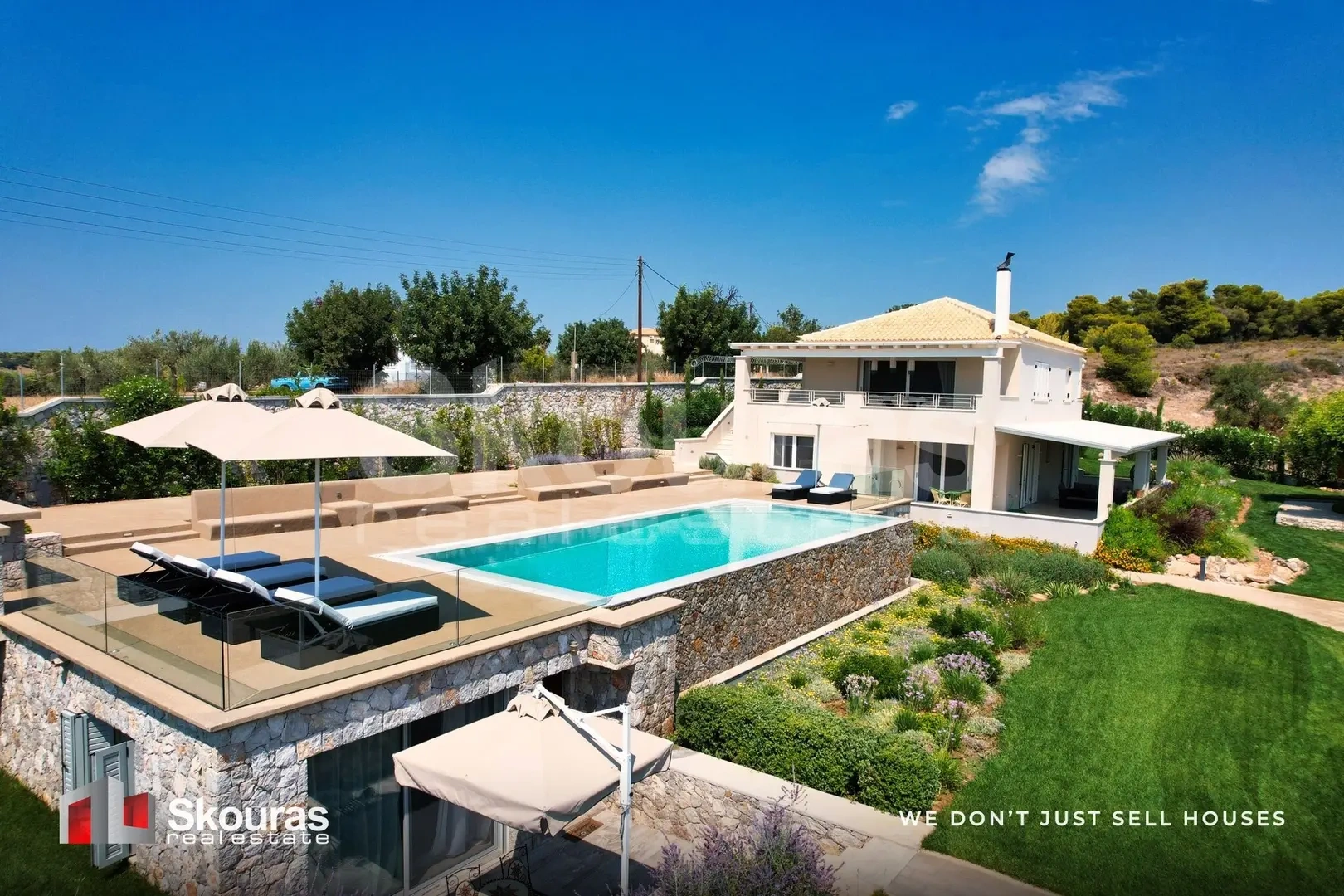 1 - venta casa frente al mar petrothalassa peloponeso grecia