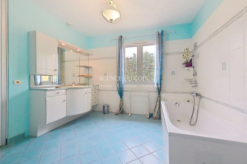 2 - house for sale in draguignan var france