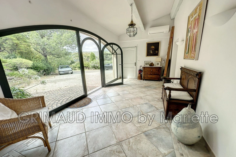 2 - sea view estate for sale in la môle var france