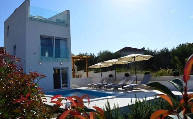 1 - verkoop huis uitzicht op zee ciovo split-dalmatia kroatië