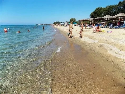 2 - vente maison plage à pied paralia dionysiou macédoine centrale grèce