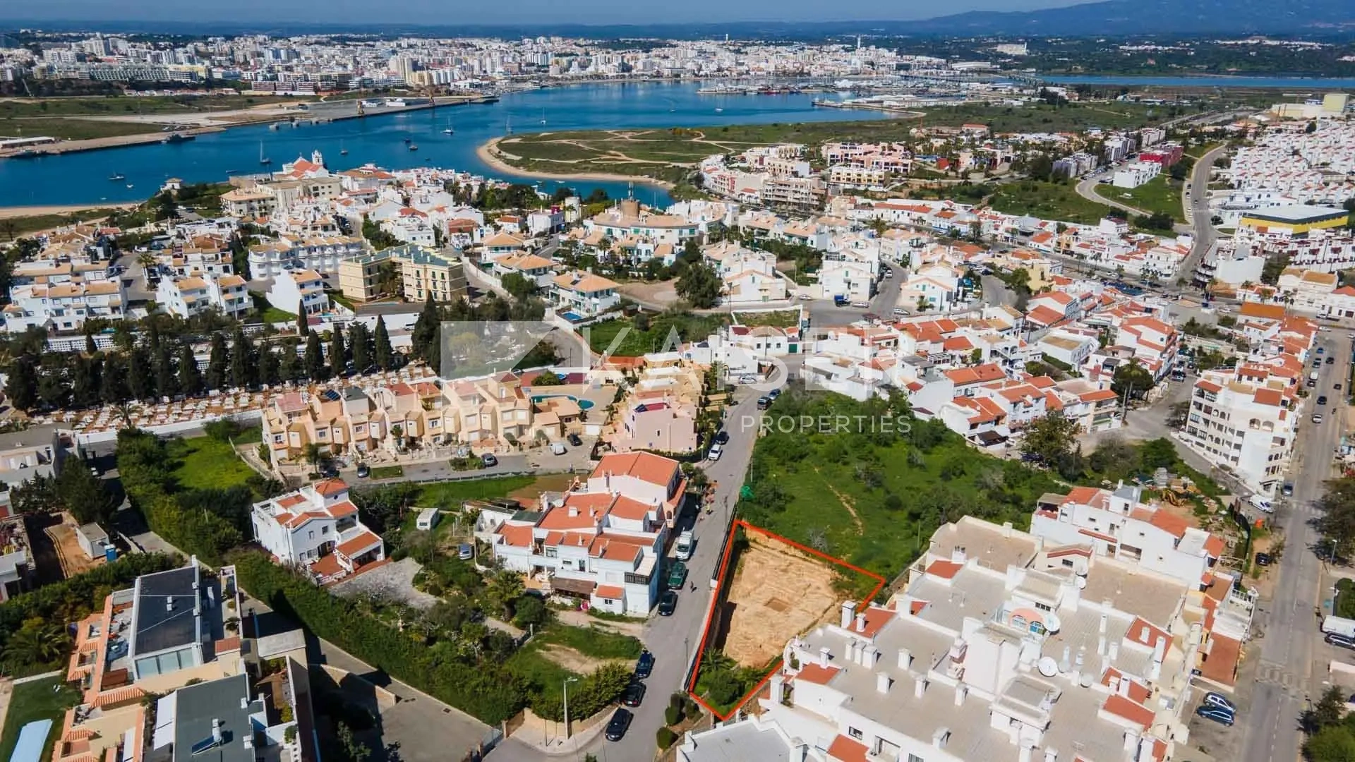 Terreno a pie de playa de 720 m²