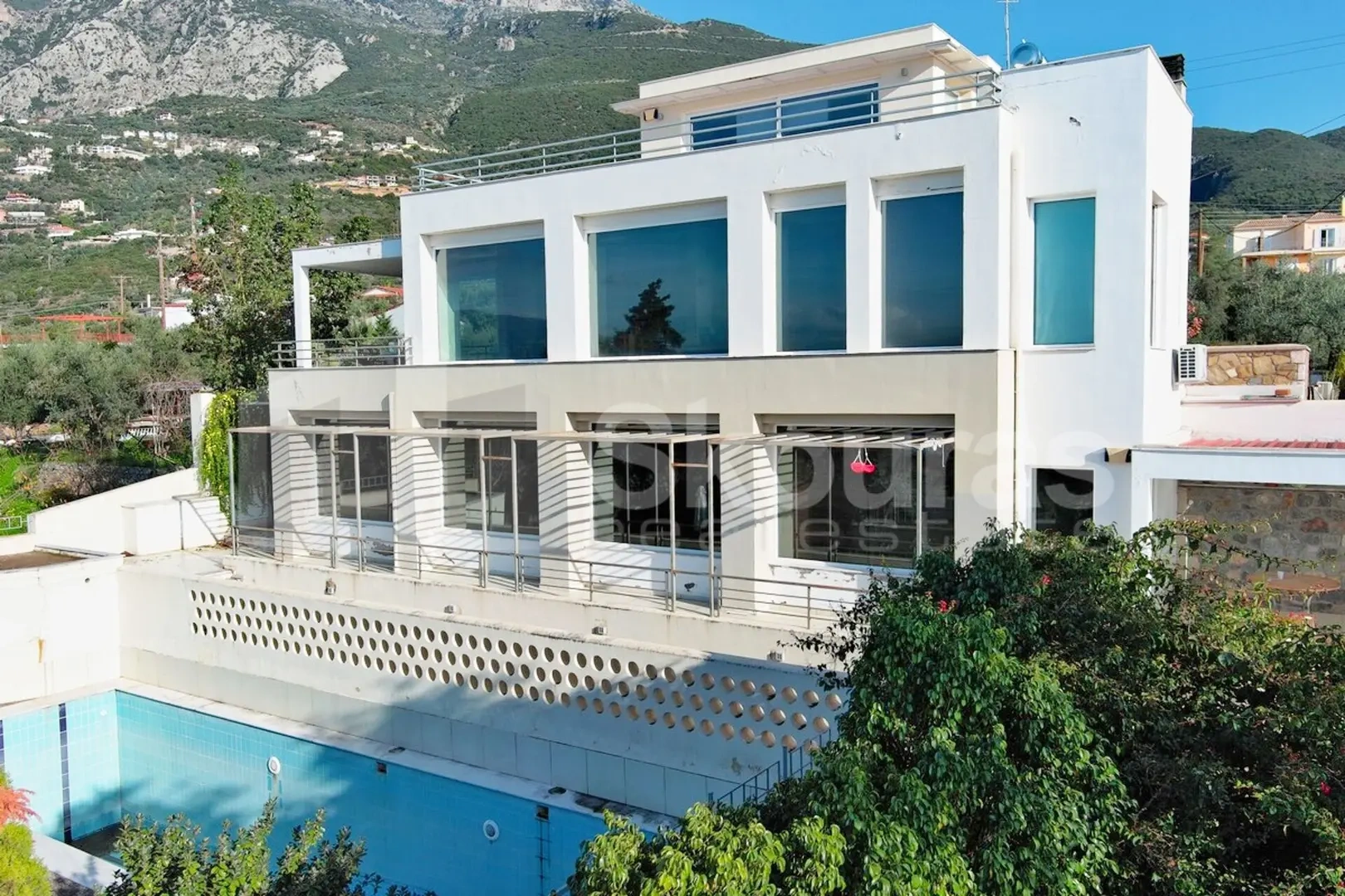2 - vente maison vue mer mikri mantineia péloponnèse grèce