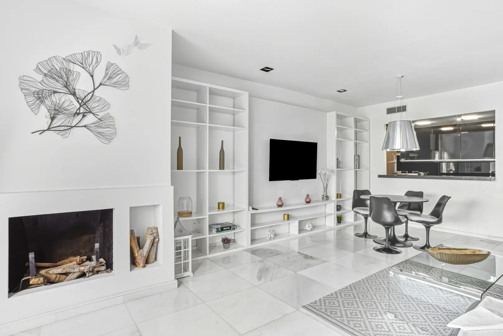 2 - waterfront apartment for sale in marbella - costa del sol andalusia spain