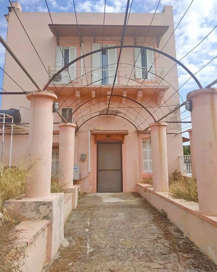 1 - house for sale in akrotiri crete greece