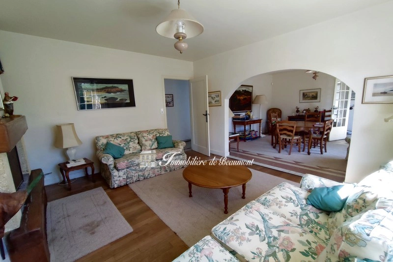 2 - vendita casa beaumont-le-roger eure francia
