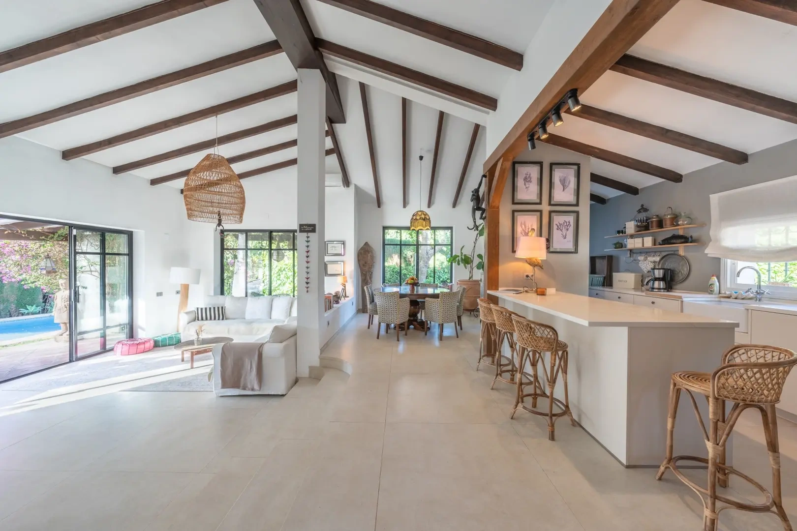 2 - villa for sale in estepona - costa del sol andalusia spain