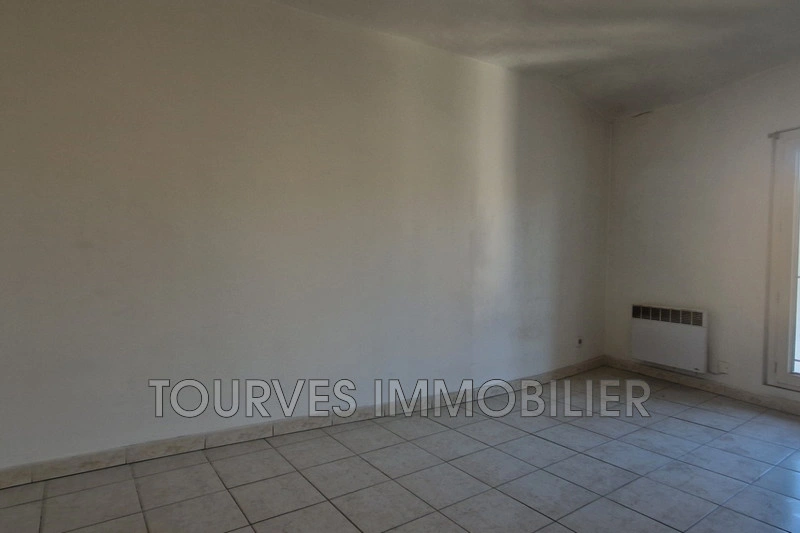 2 - apartment for sale in saint-maximin-la-sainte-baume var france