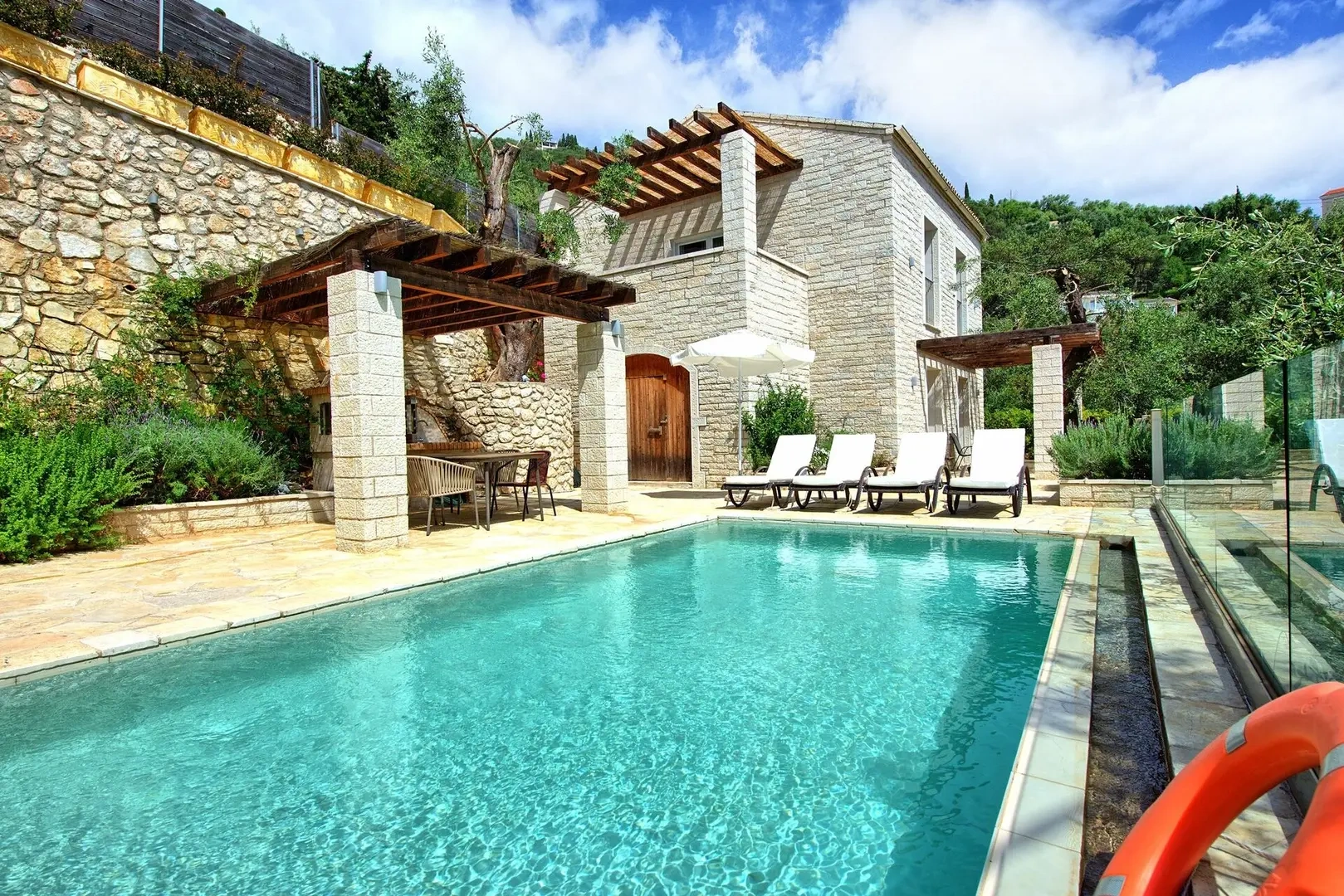 1 - vente maison agní îles ioniennes grèce