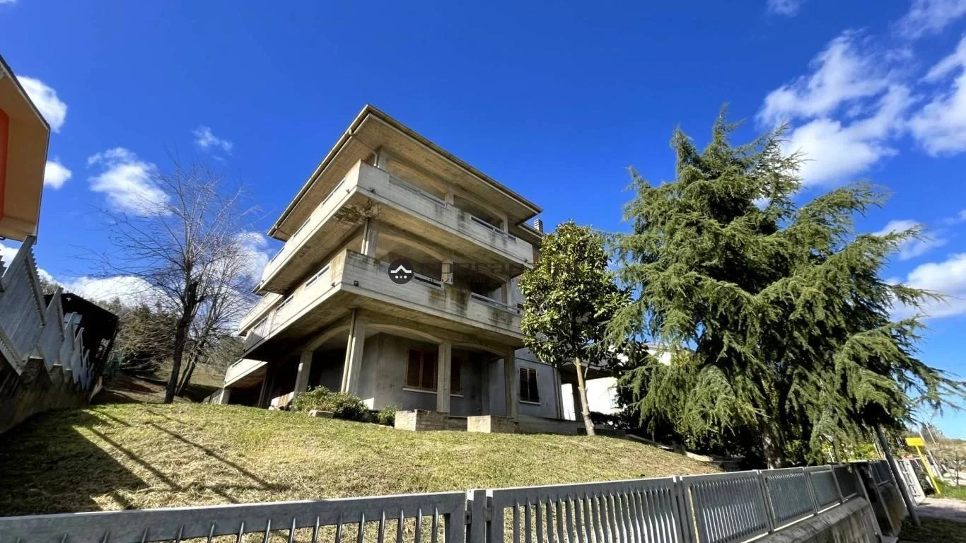 2 - vendita appartamento colli al metauro marche italia