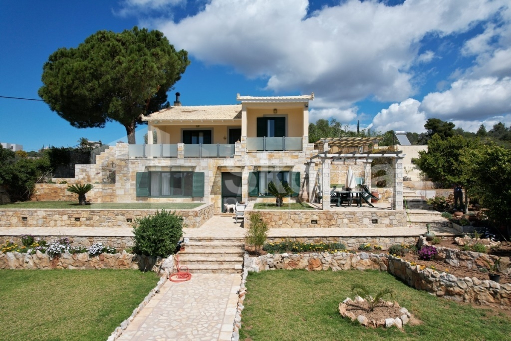 2 - vente maison plage à pied porto cheli péloponnèse grèce
