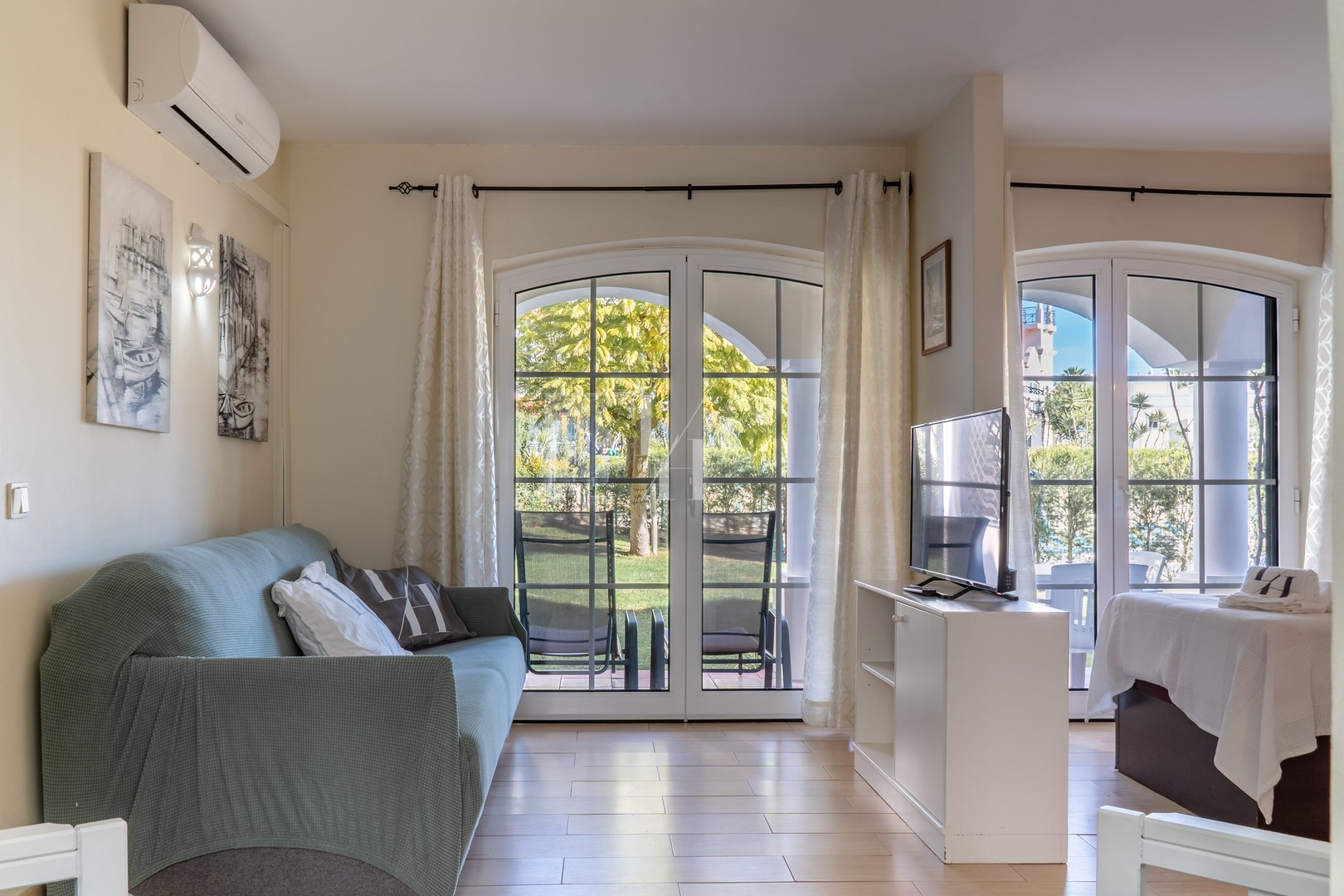 1 - apartment for vacation rentals in quarteira algarve portugal