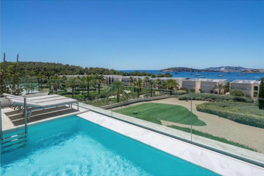 1 - продажа квартира ноги в воде ibiza - eivissa ибица - балеарские острова испания