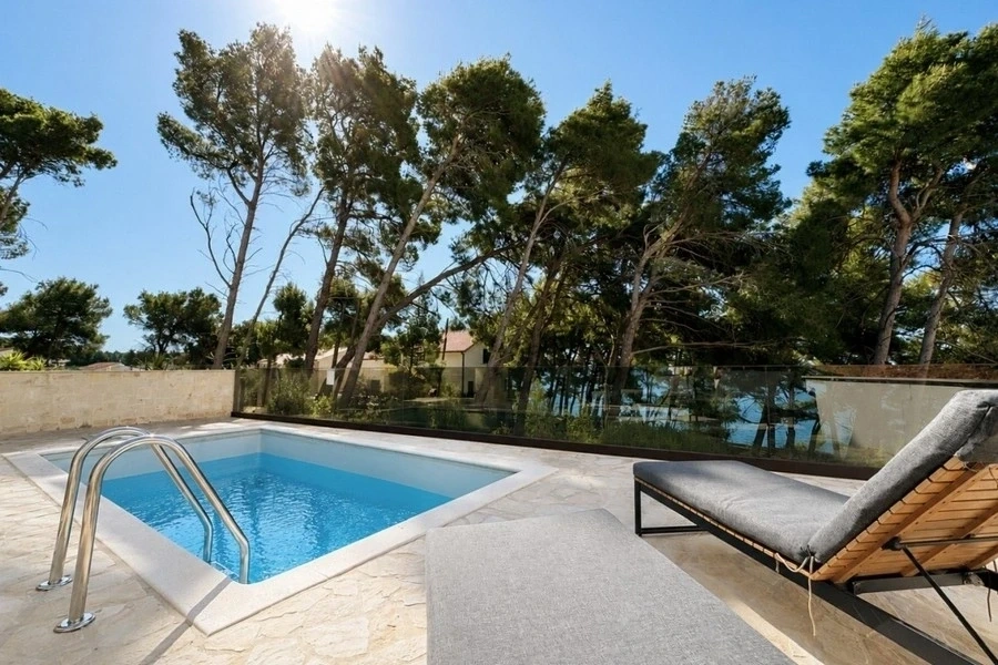 2 - venta apartamento frente al mar hvar split-dalmacia croacia