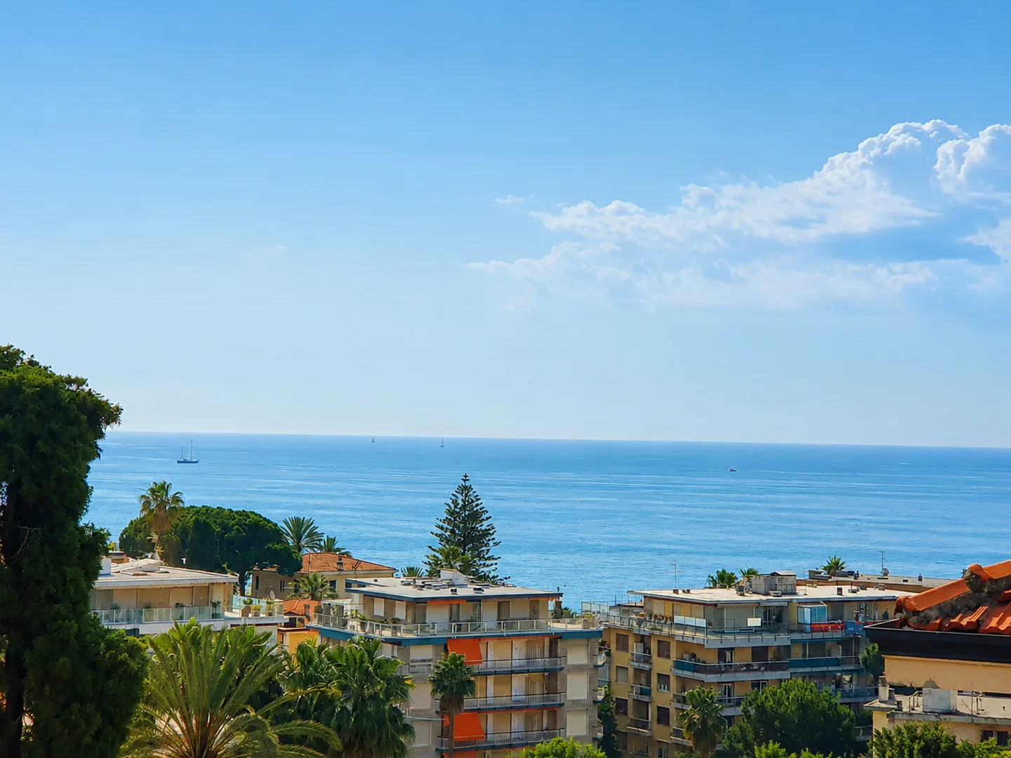 2 - vendita appartamento vista mare sanremo liguria italia