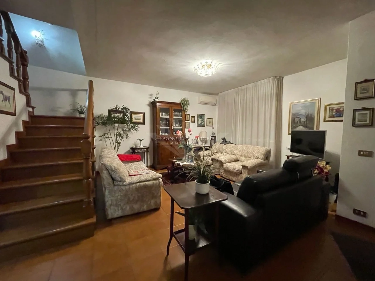 2 - villa for sale in pietrasanta tuscany italy
