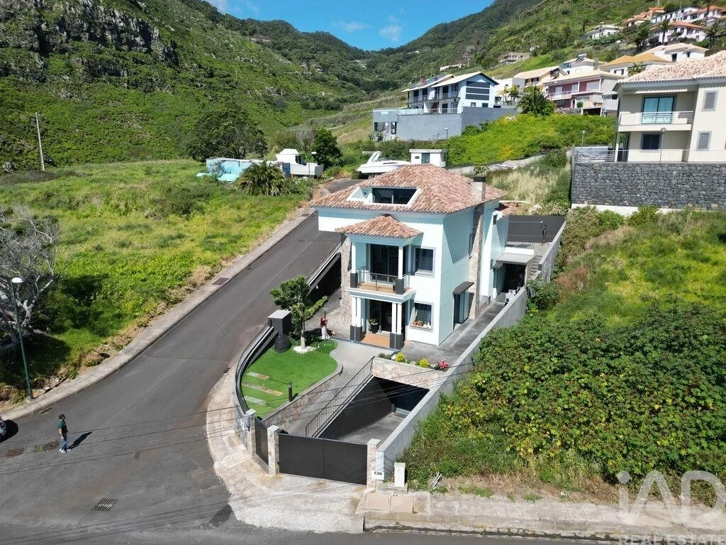 2 - vente villa caniçal madère portugal