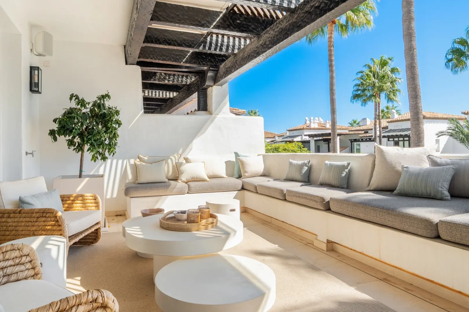 1 - verkoop appartement aan het water marbella - costa del sol andalusië spanje
