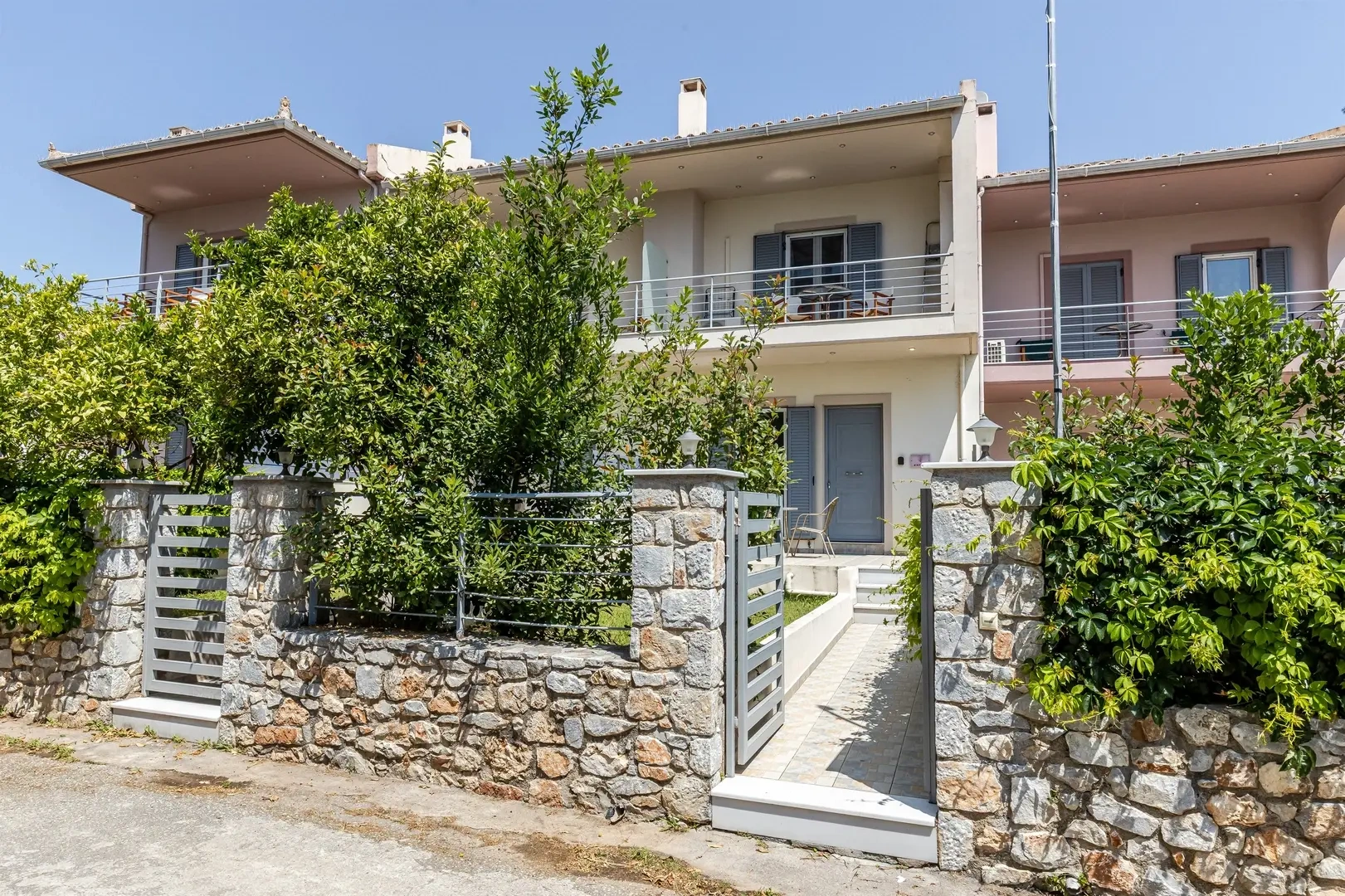 2 - vente maison vathí grèce centrale grèce